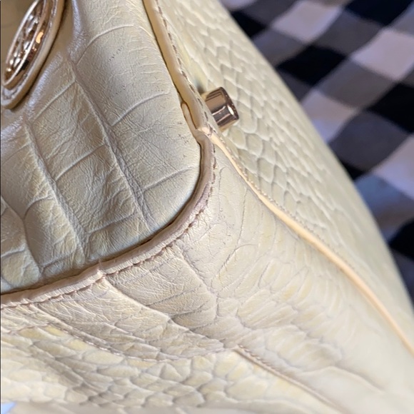 Tory Burch 797 Large Top ZIP Satchel yellow creme - Picture 12 of 14